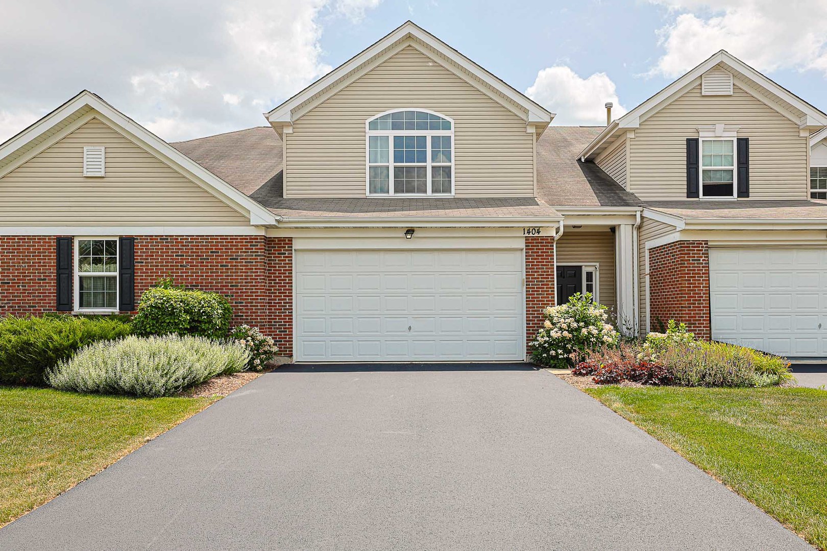 1404 Draper Road Unit 24-2, Mchenry IL 60050