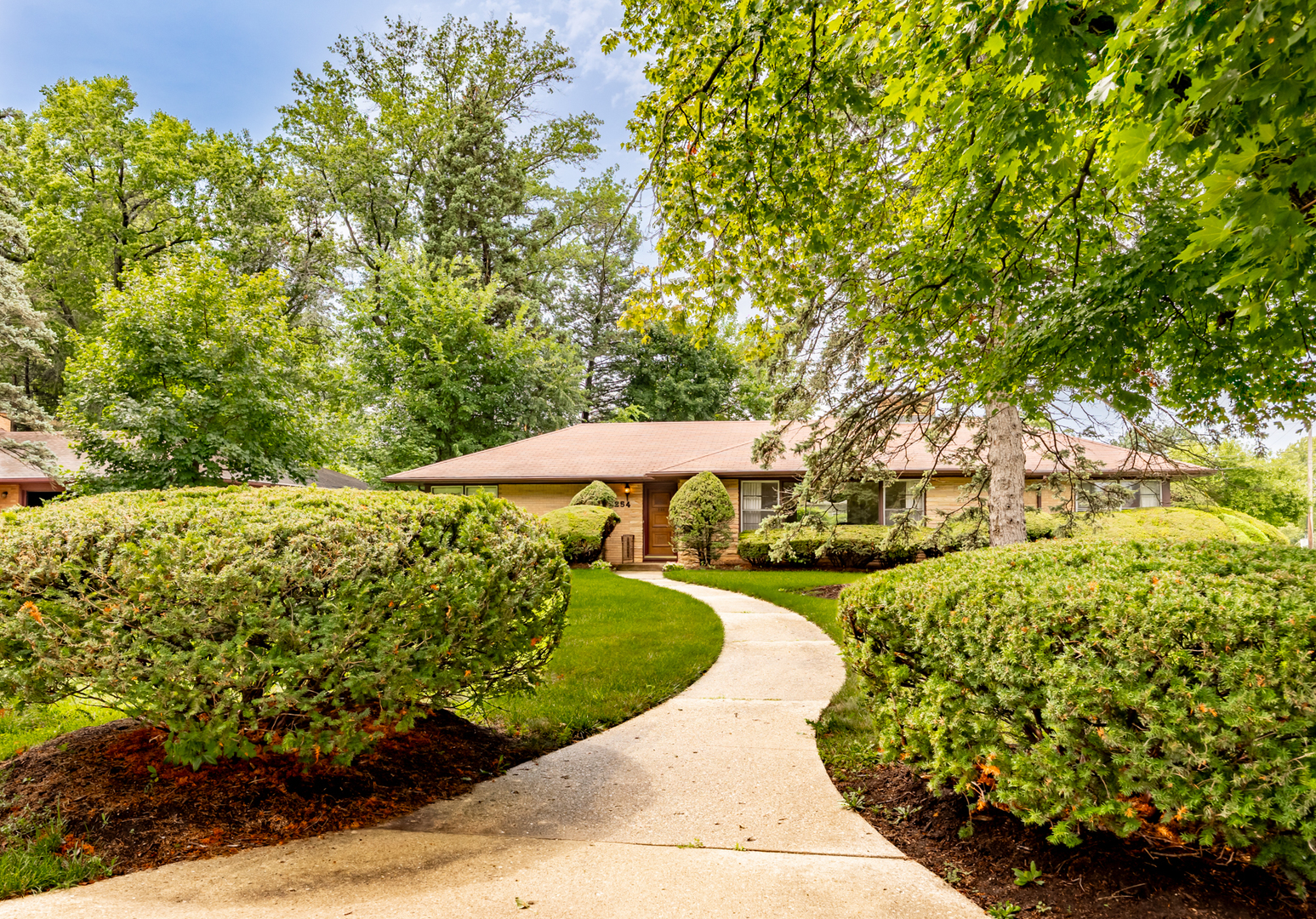 254 Wing Park Boulevard, Elgin IL 60123