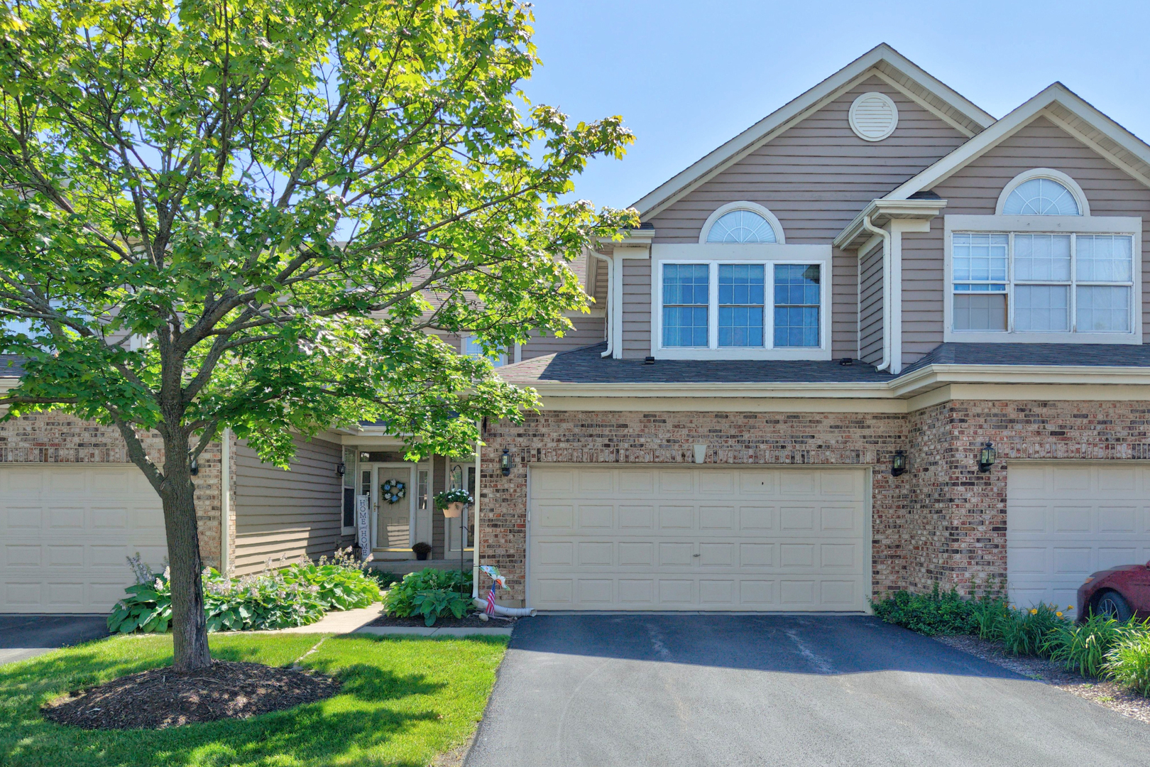 869 Havenshire Road, Naperville IL 60565