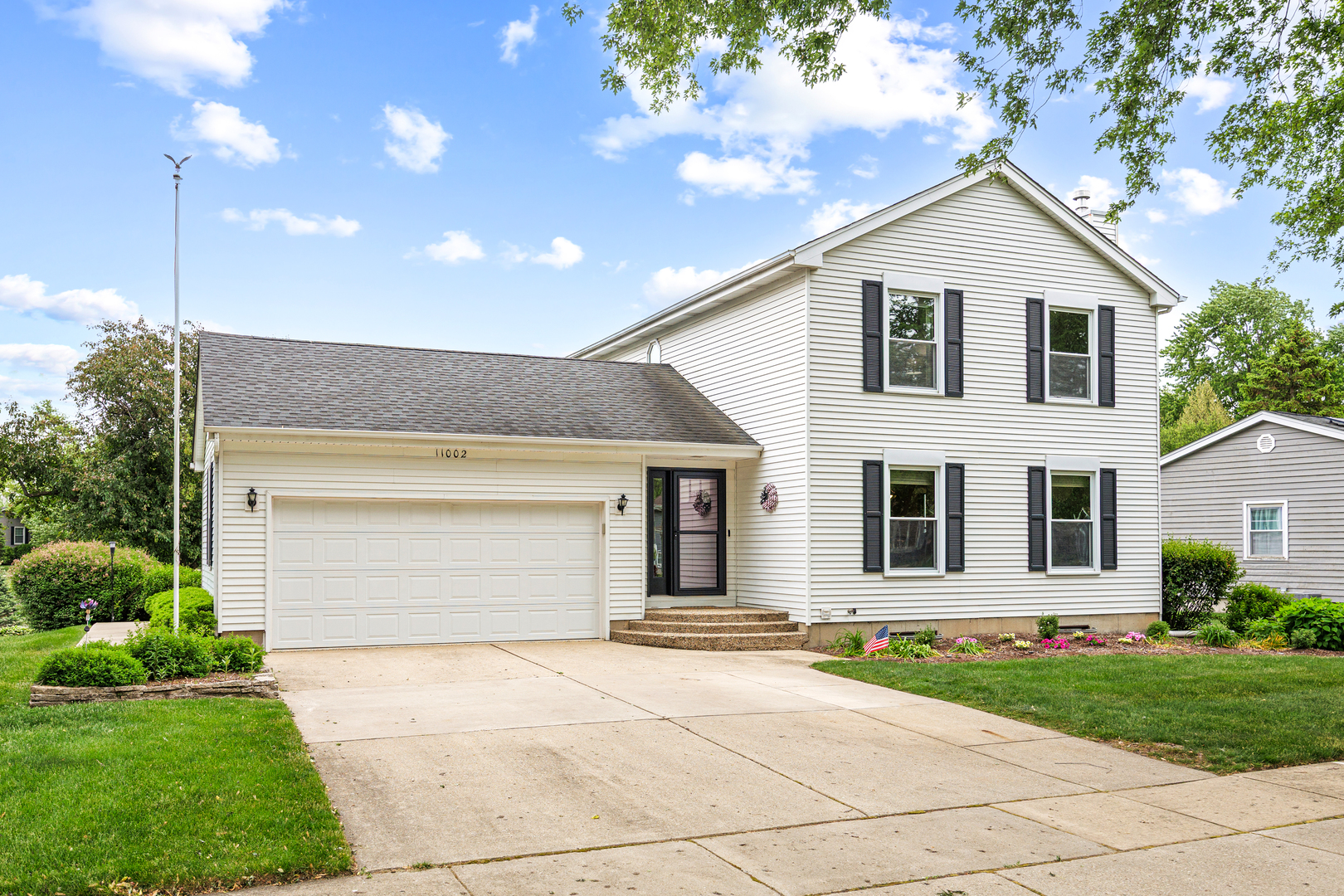11002 Janice Drive, Huntley IL 60142