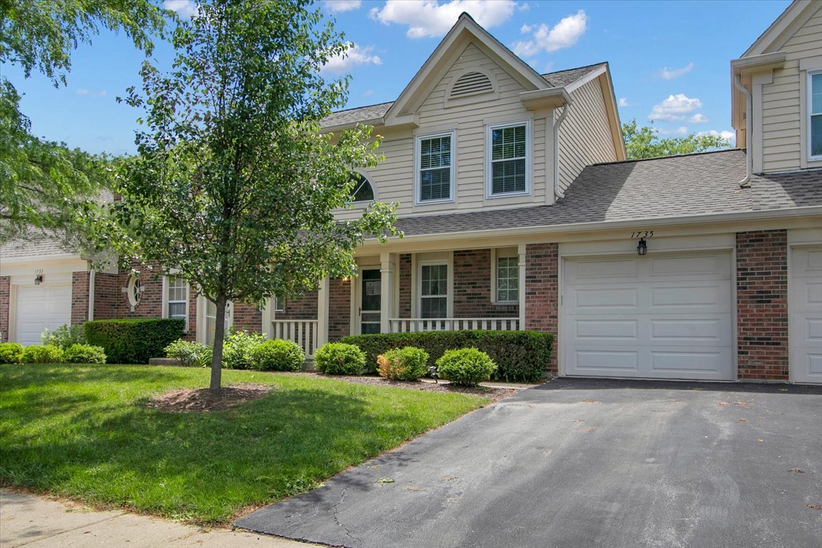 1735 Portsmith Lane Unit 8-3, Arlington Heights IL 60004