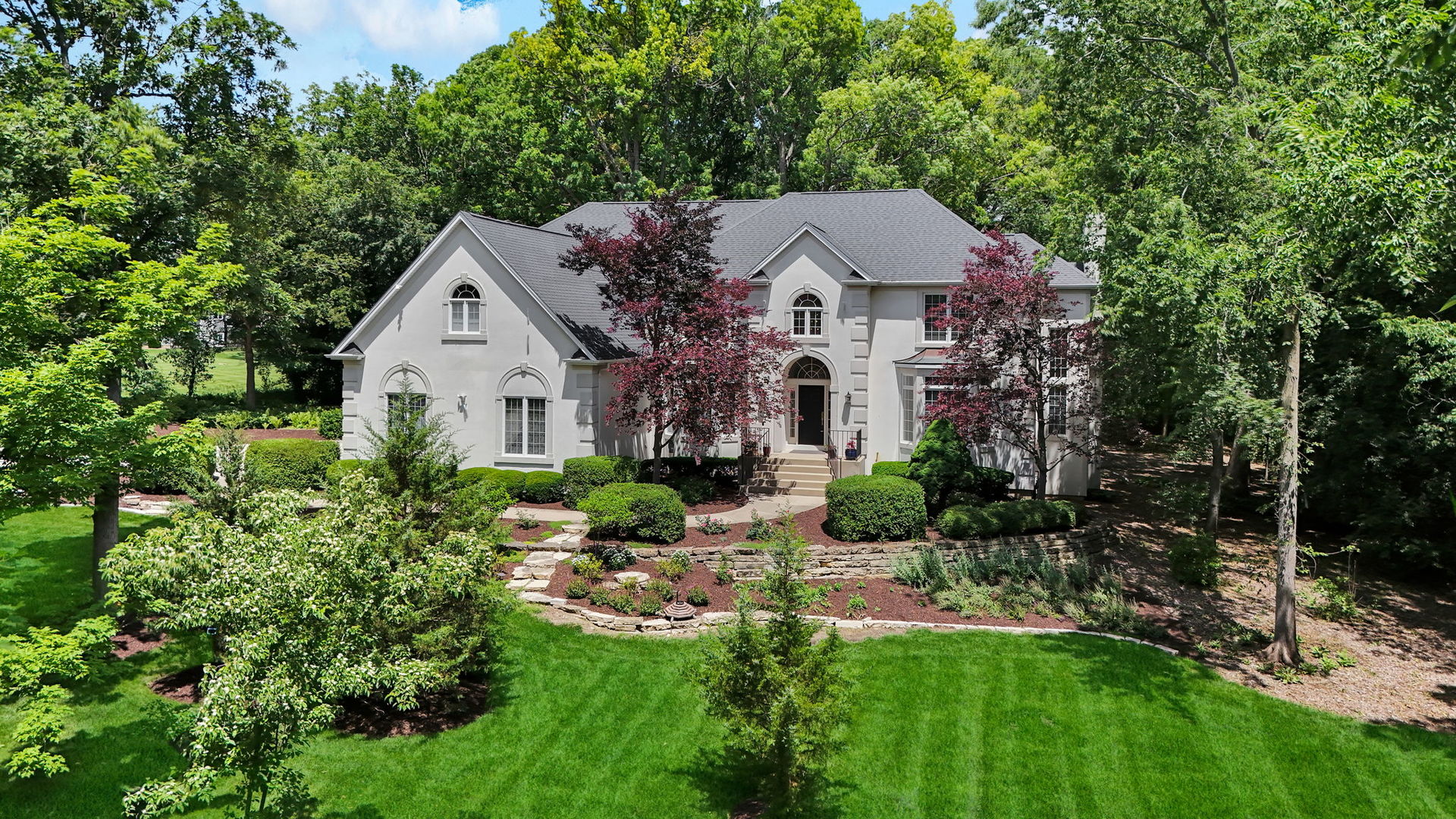 36W244 Fieldcrest Drive, St. Charles IL 60175