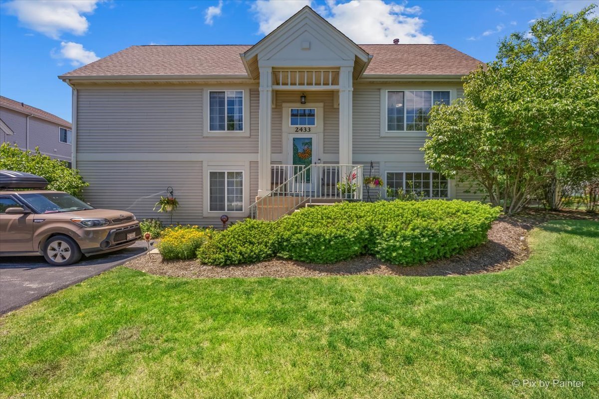 2433 Daybreak Court Unit 2433, Elgin IL 60123
