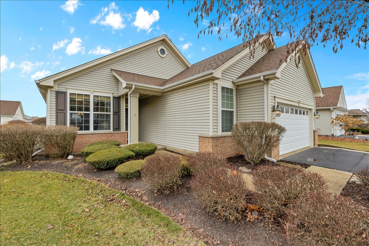 12825 Coventry Lane, Huntley IL 60142
