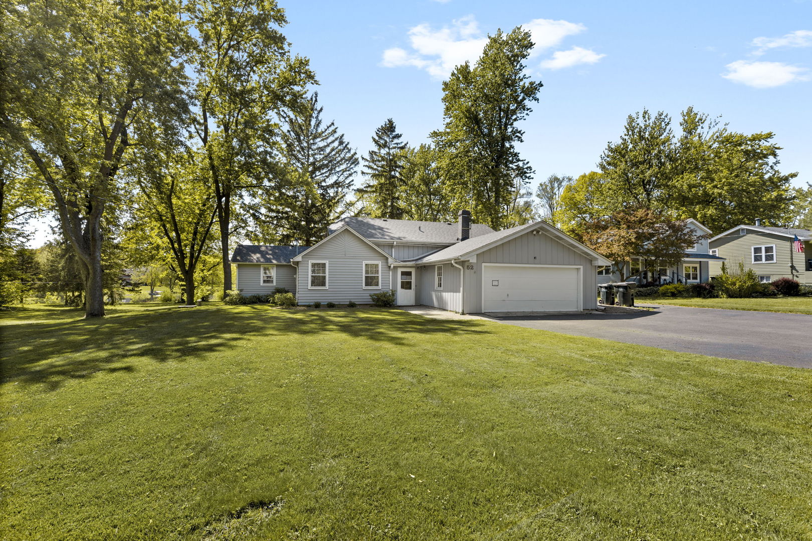 52 Deerpath Road, Deer Park IL 60010