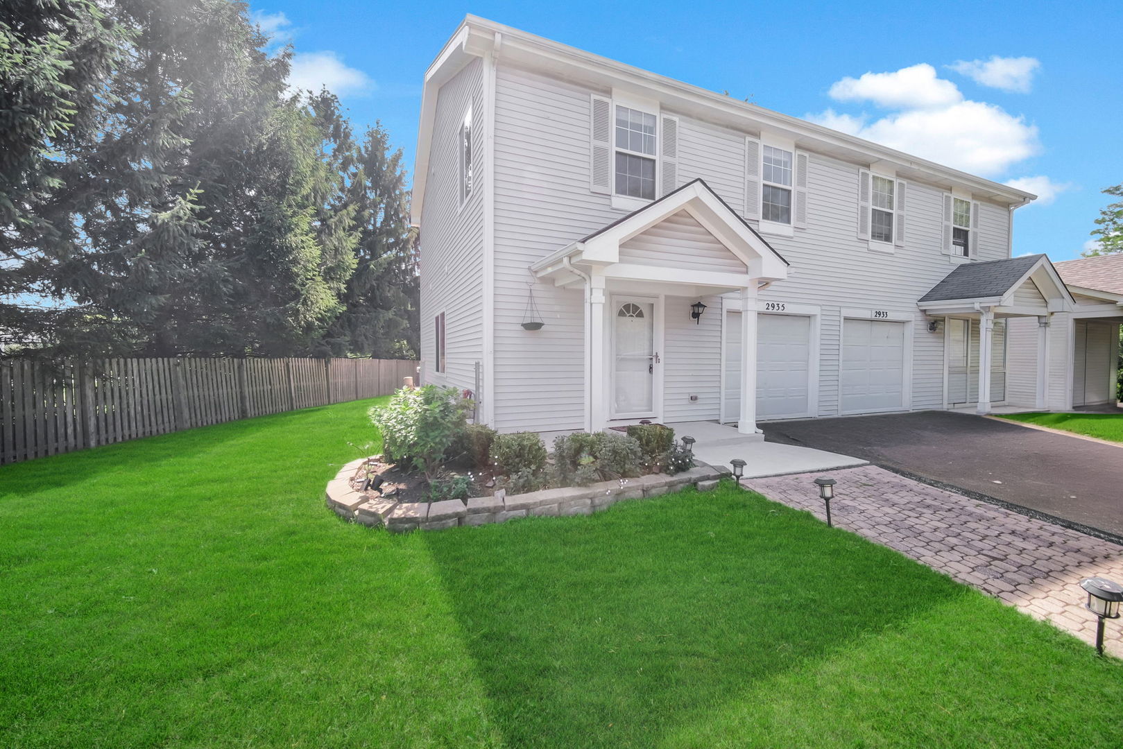 2935 Cedar Glade Drive, Naperville IL 60564