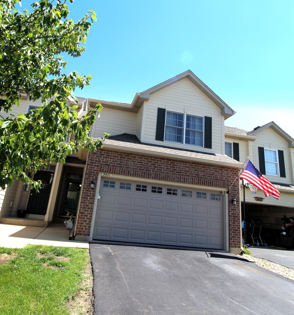 5411 Cobblers Crossing, Mchenry IL 60050