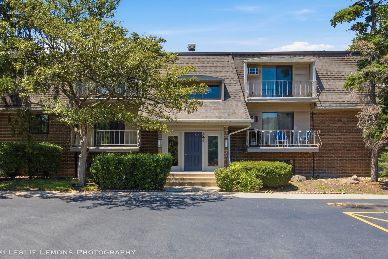 244 E Bailey Road Unit J, Naperville IL 60565