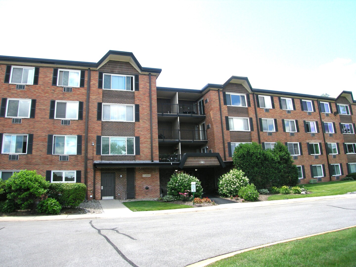 1216 S New Wilke Road Unit 406, Arlington Heights IL 60005
