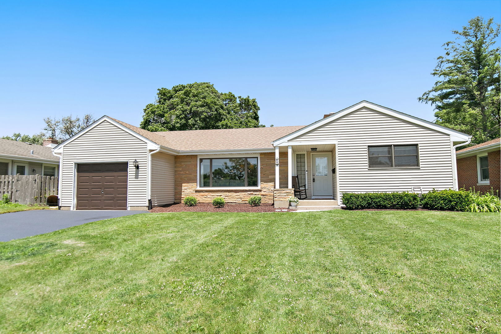 48 Park Avenue, Cary IL 60013