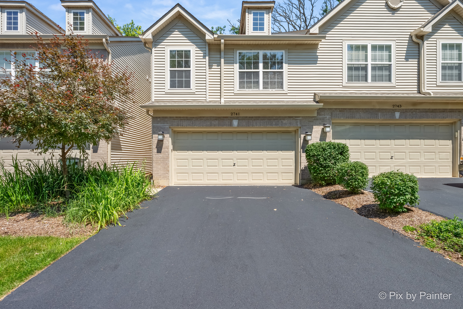 2741 Cobblestone Drive Unit 2741, Crystal Lake IL 60012