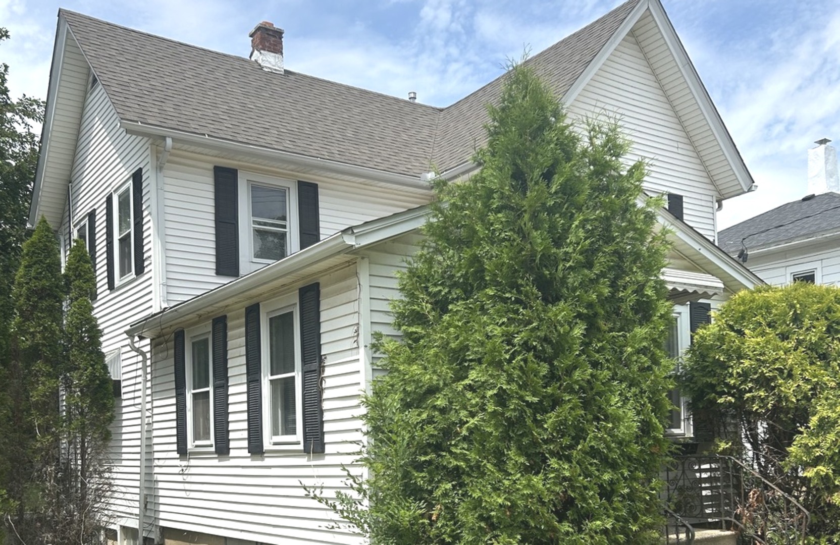 992 Main Street, Antioch IL 60002