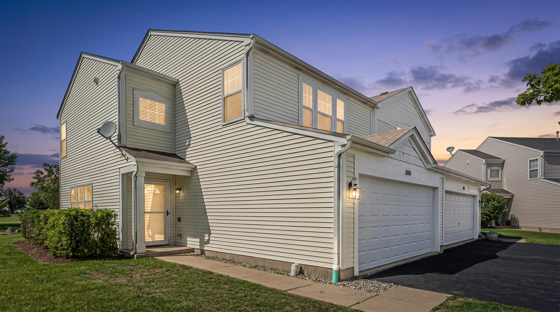 260 Wedgewood Circle, Lake In The Hills IL 60156