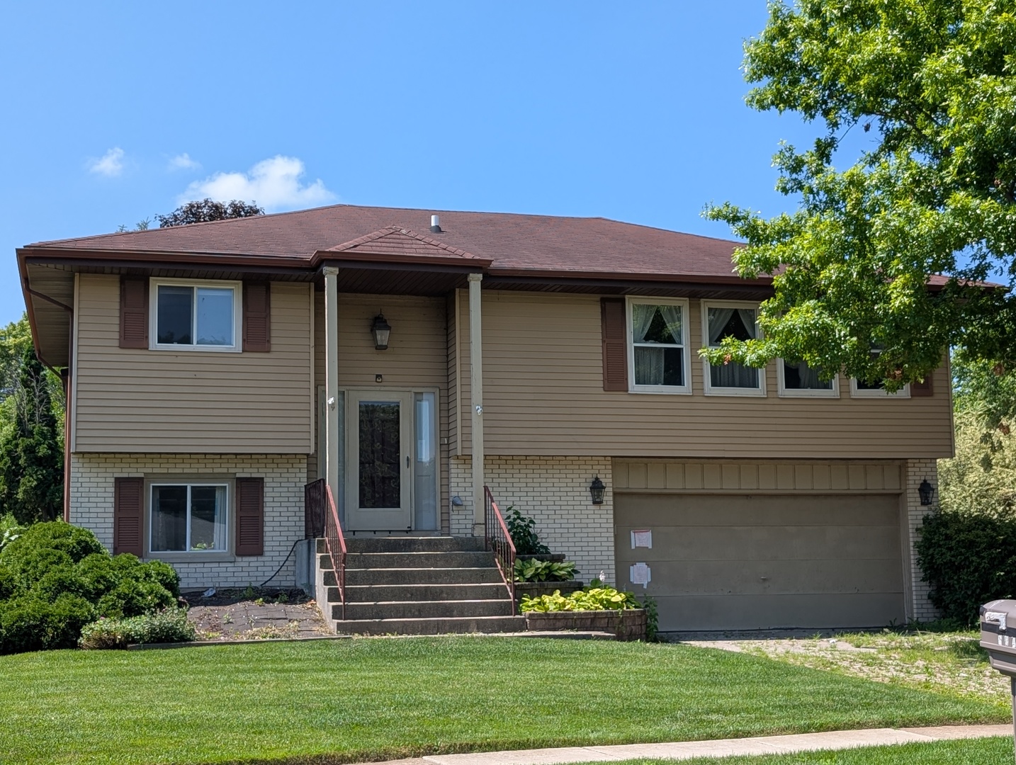 319 Joseph Street, Woodstock IL 60098