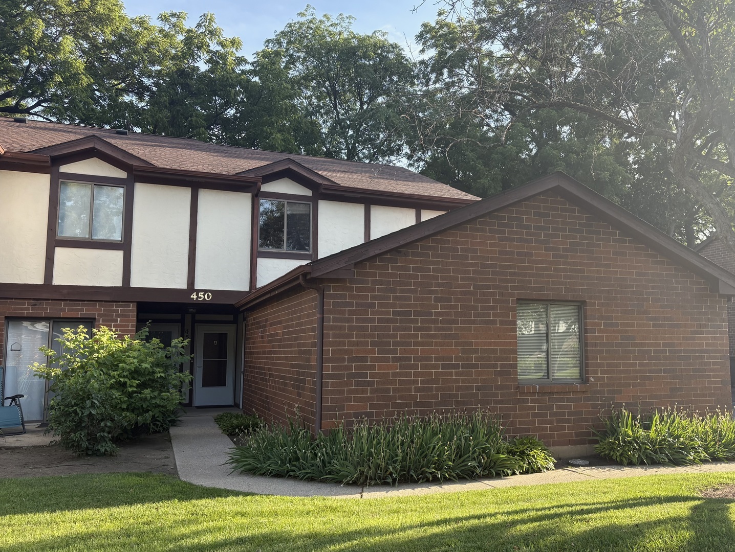 450 Brandy Drive Unit A, Crystal Lake IL 60014