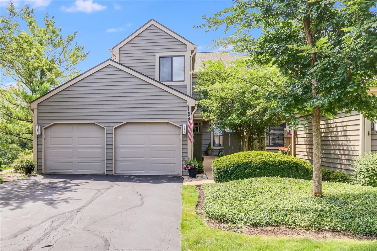 447 WHITE OAK Lane Unit 1135B, Lake Barrington IL 60010