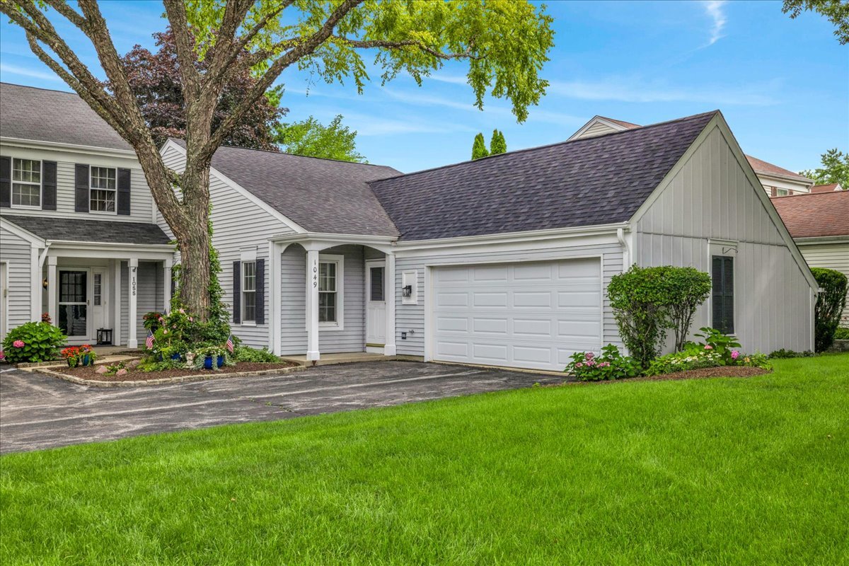 1049 Oswego Road Unit 0, Naperville IL 60540