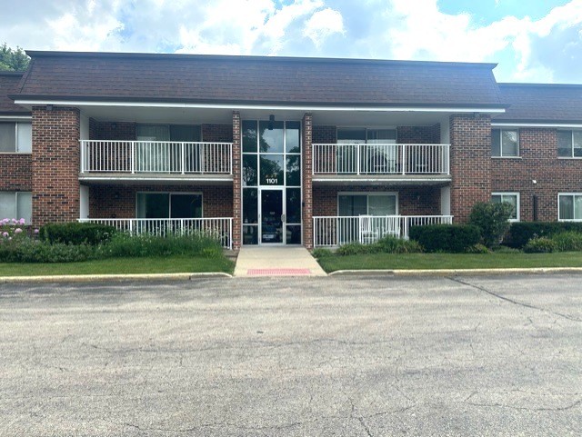 1101 Mercury Drive Unit 1D, Schaumburg IL 60193