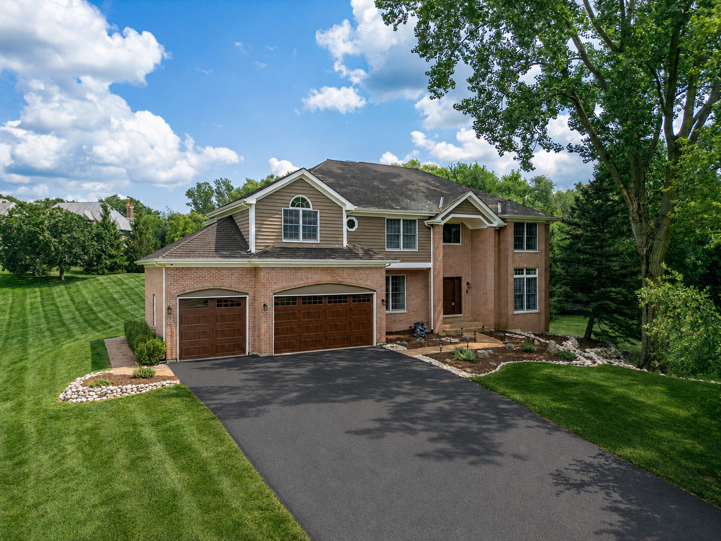 25549 N Broken Bow Pass, Barrington IL 60010