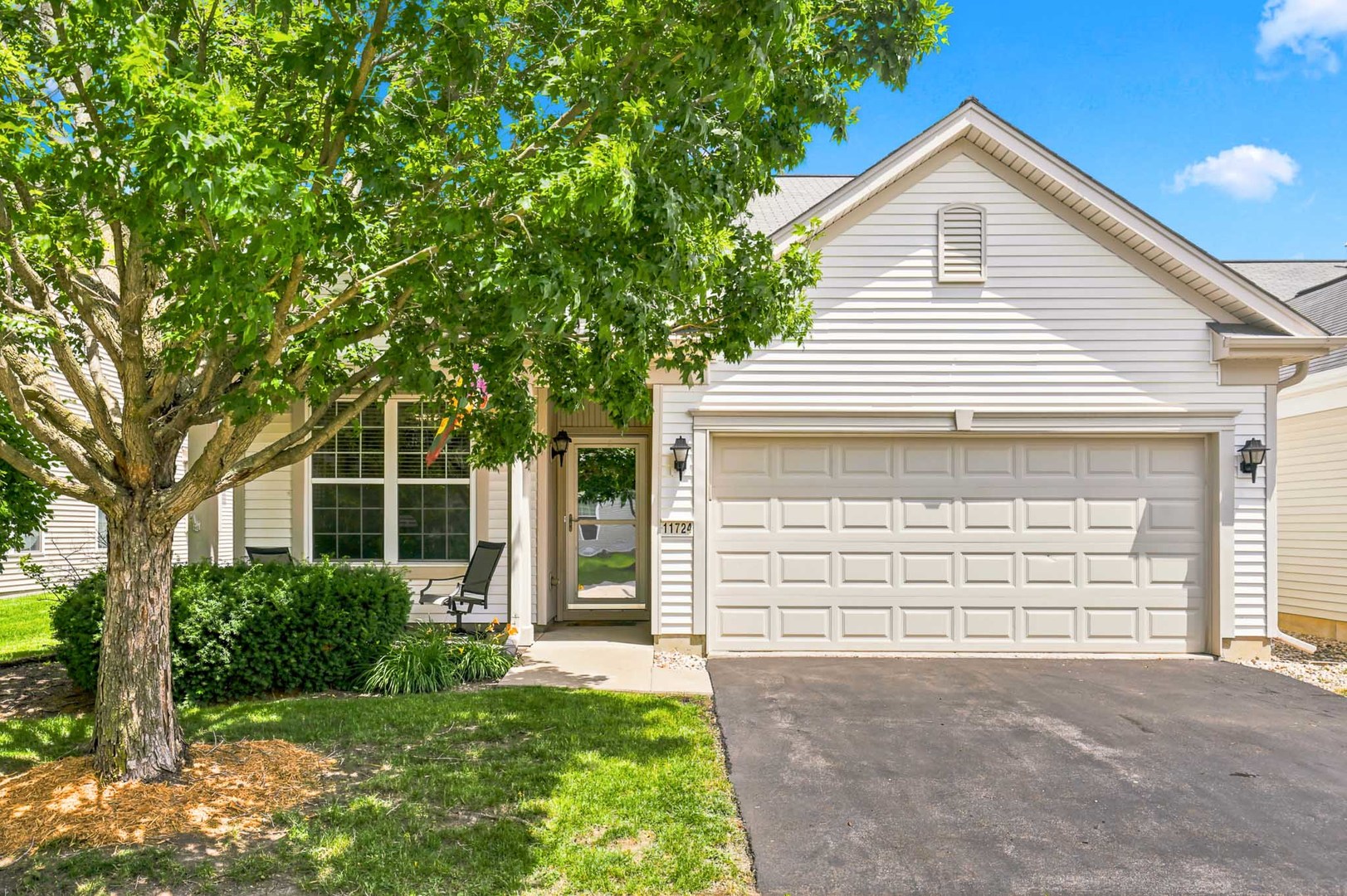 11724 Tanglewood Lane, Huntley IL 60142