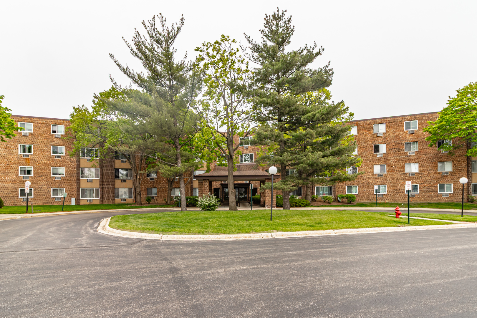 1475 REBECCA Drive Unit 422, Hoffman Estates IL 60194