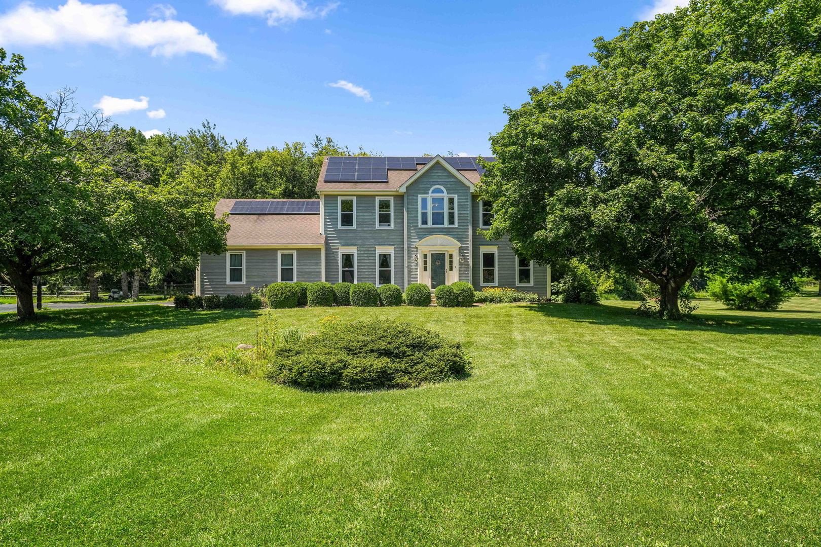 5N512 Buckskin Trail, St. Charles IL 60175