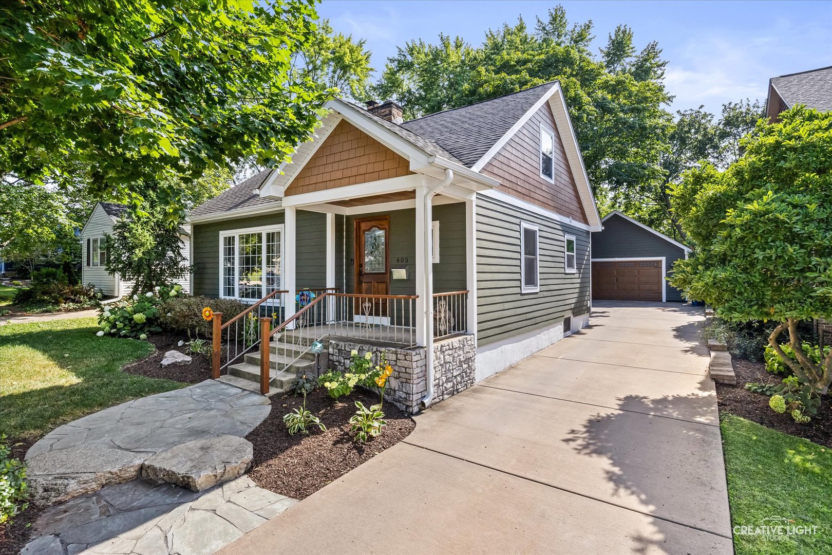 403 S 13th Avenue, St. Charles IL 60174