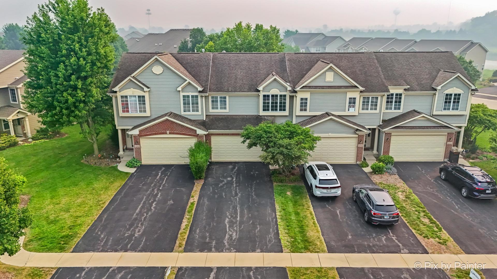1284 West Lake Drive, Cary IL 60013
