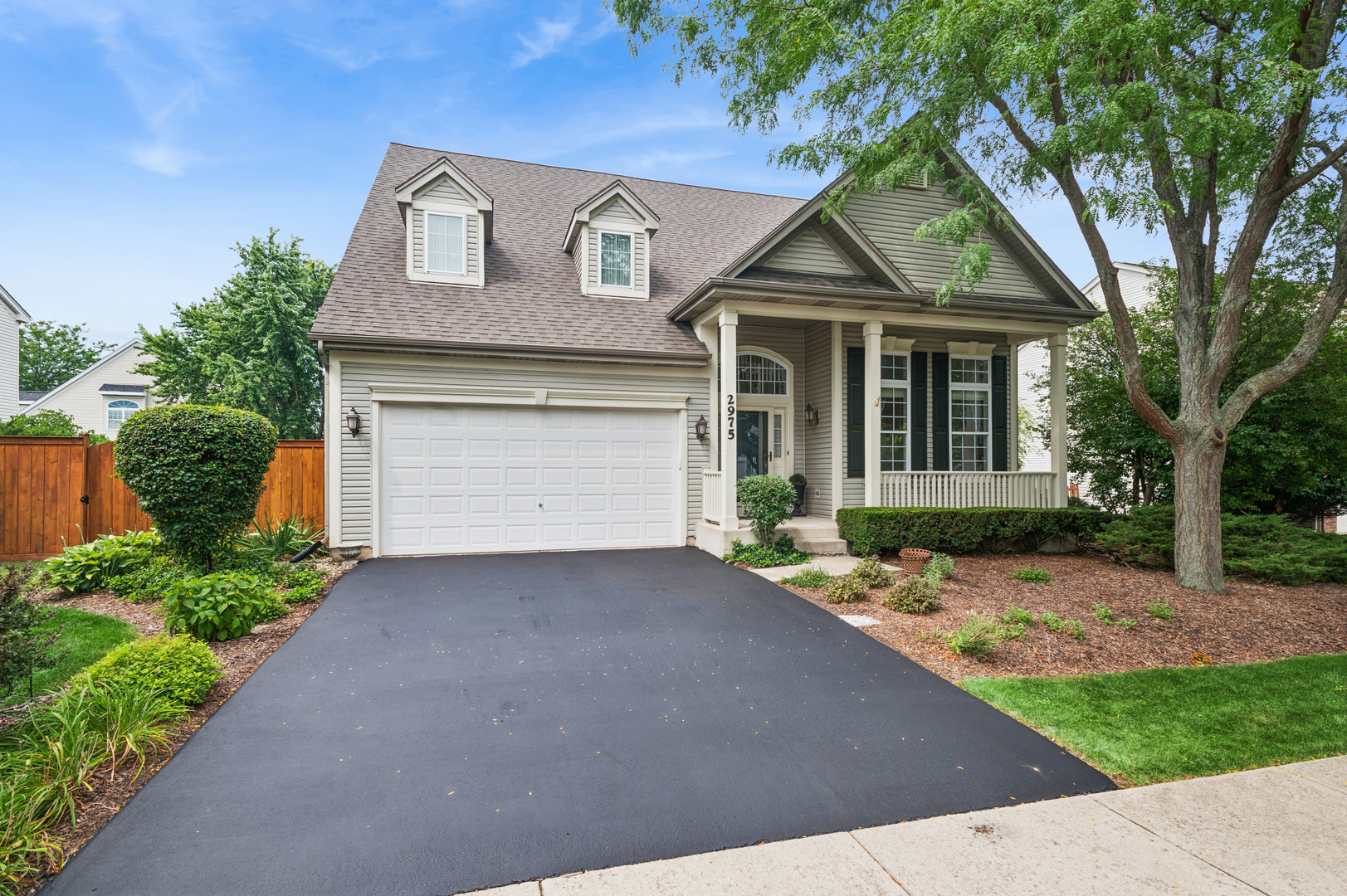 2975 Adamson Drive, Geneva IL 60134