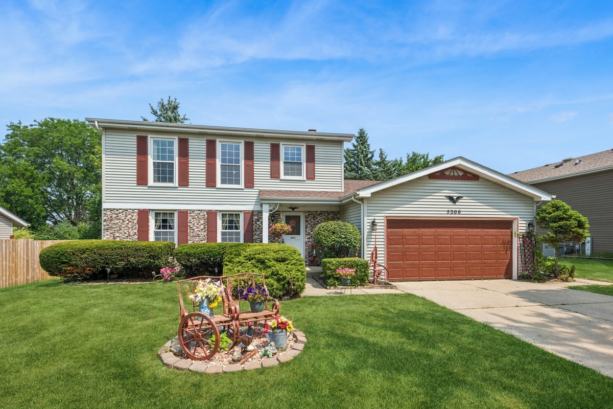 5306 W Winding Creek Drive, Mchenry IL 60050