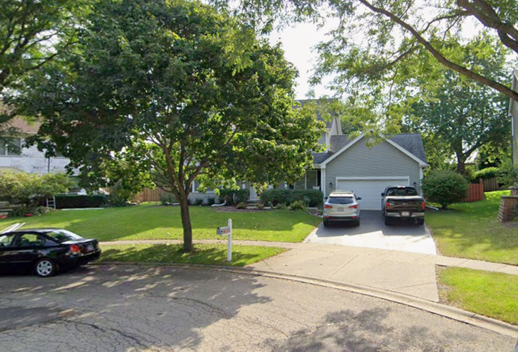 2039 Spaulding Court, West Dundee IL 60118