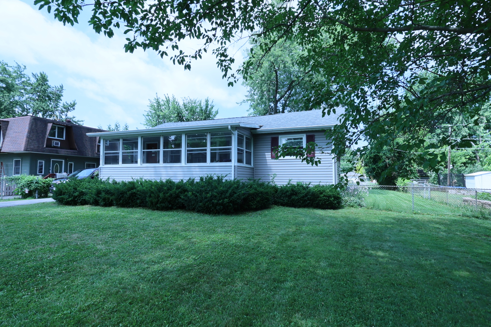 42690 N Lake Drive, Antioch IL 60002