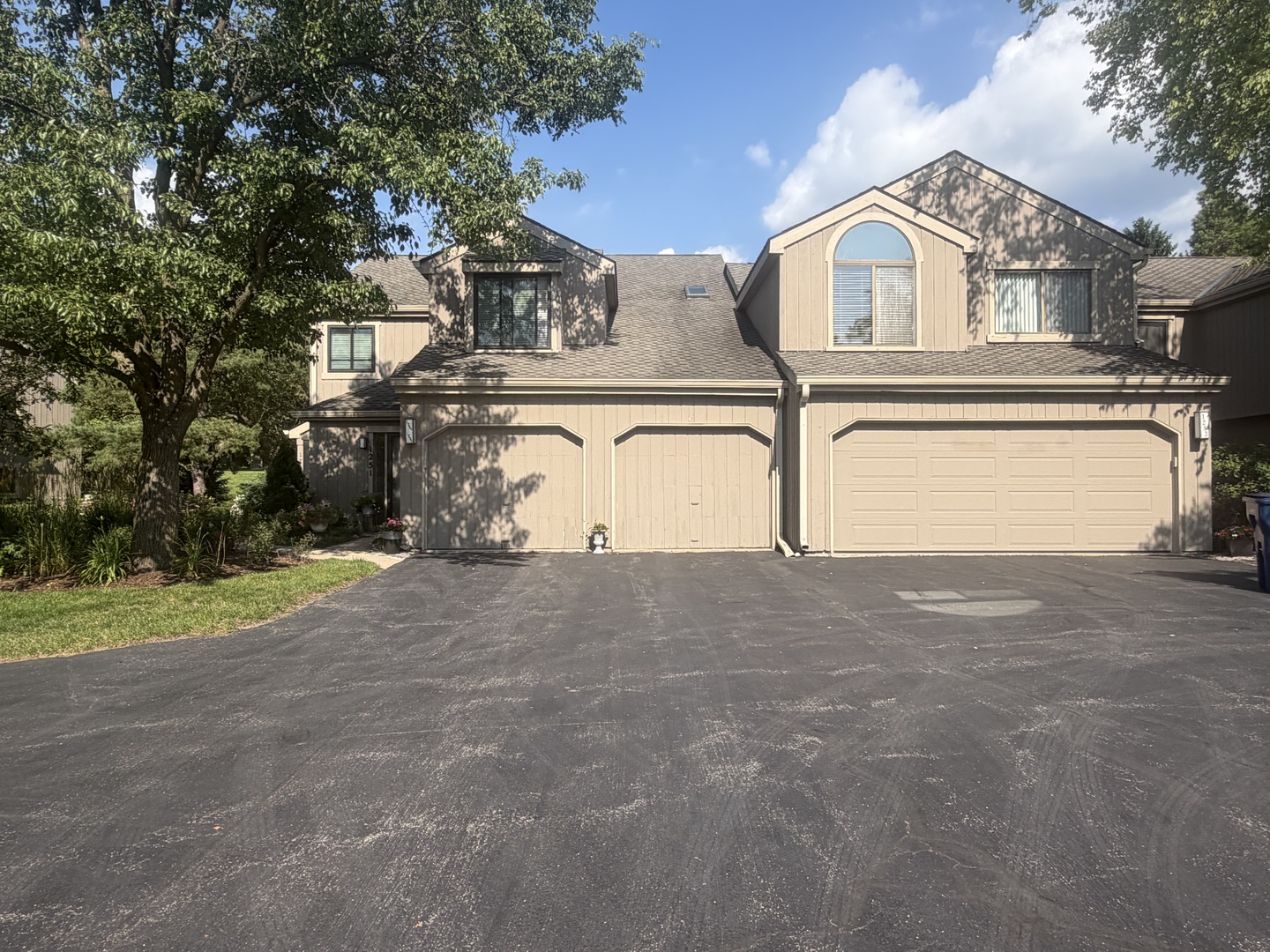 1249 Oak Hill Road Unit CONDO, Lake Barrington IL 60010