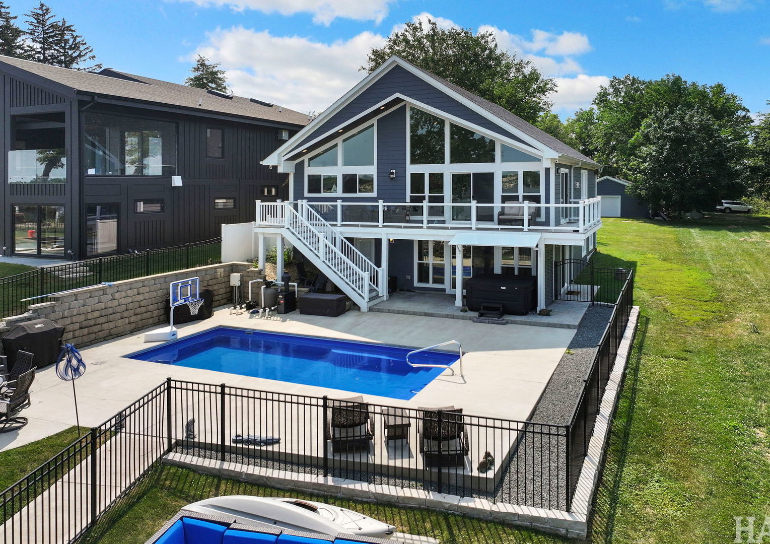 42813 N Woodbine Avenue, Antioch IL 60002