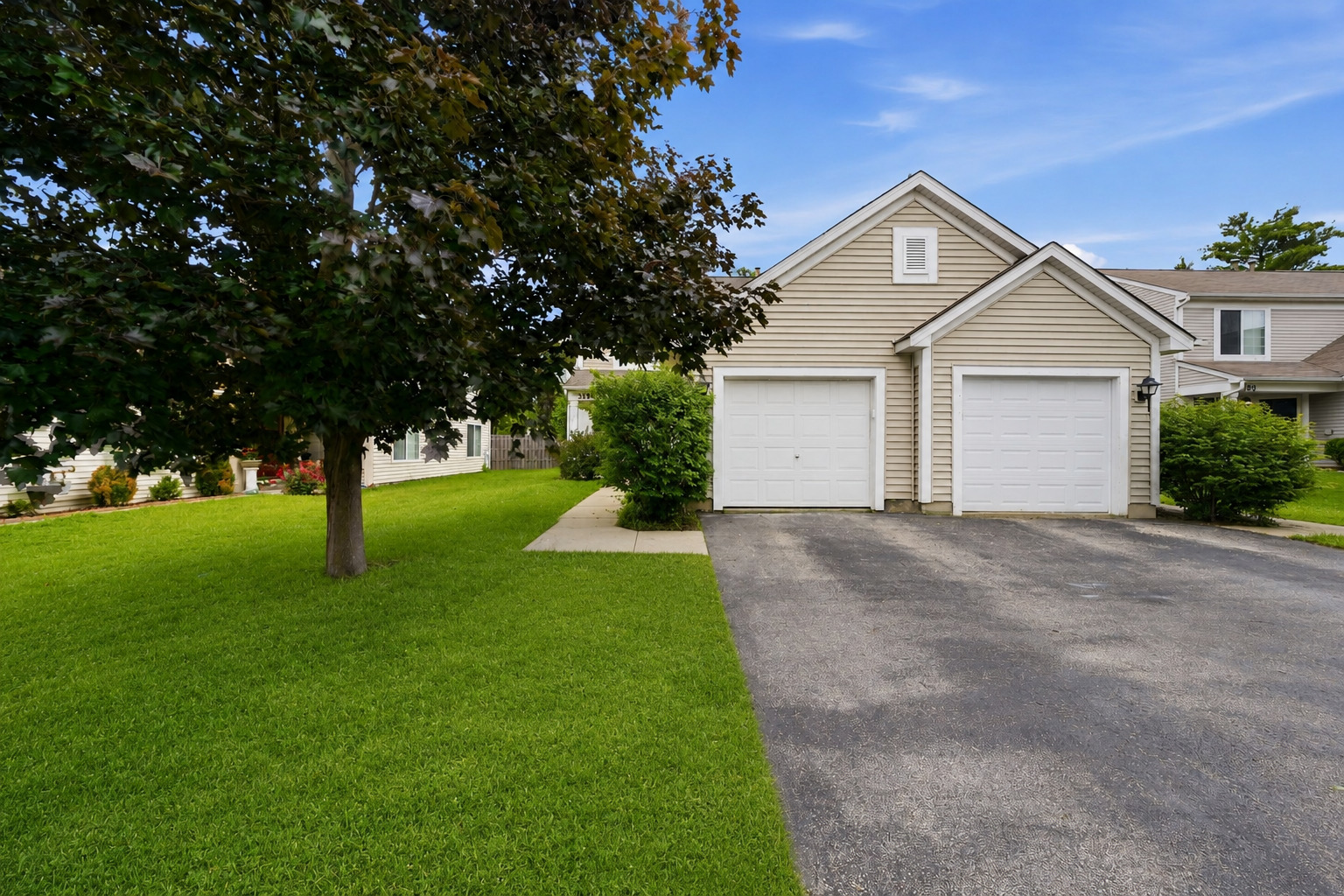 3183 Impressions Drive, Lake In The Hills IL 60156