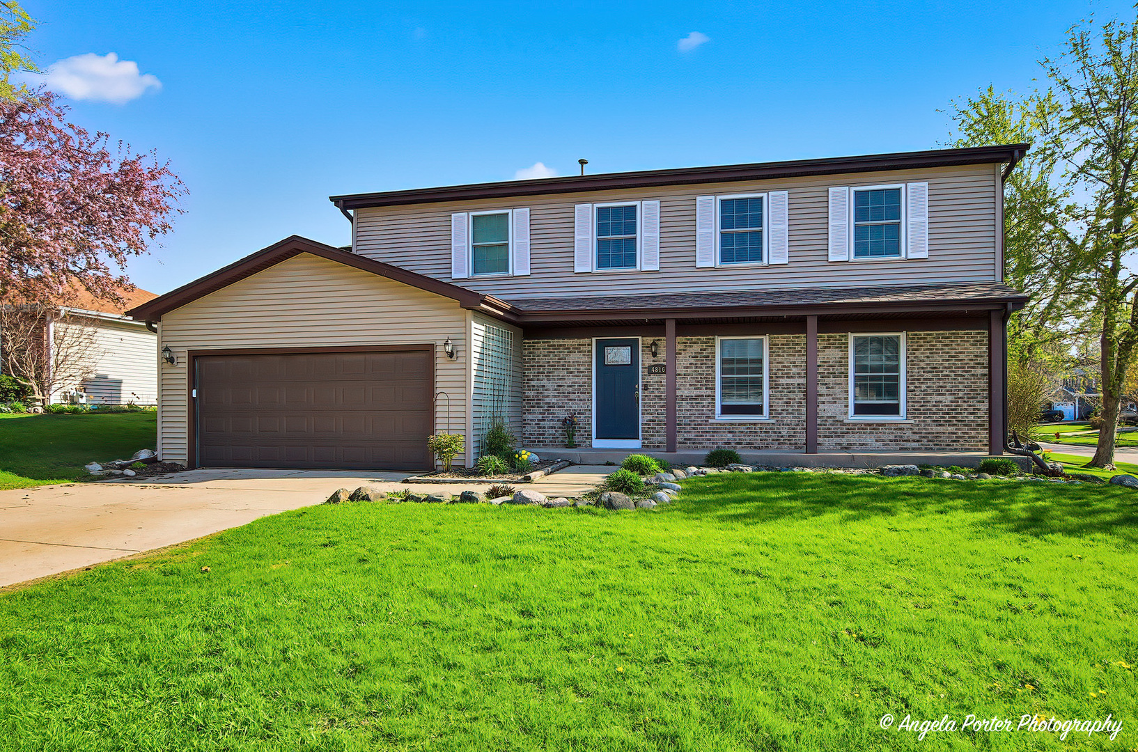 4816 W Courtland Trail, Mchenry IL 60050