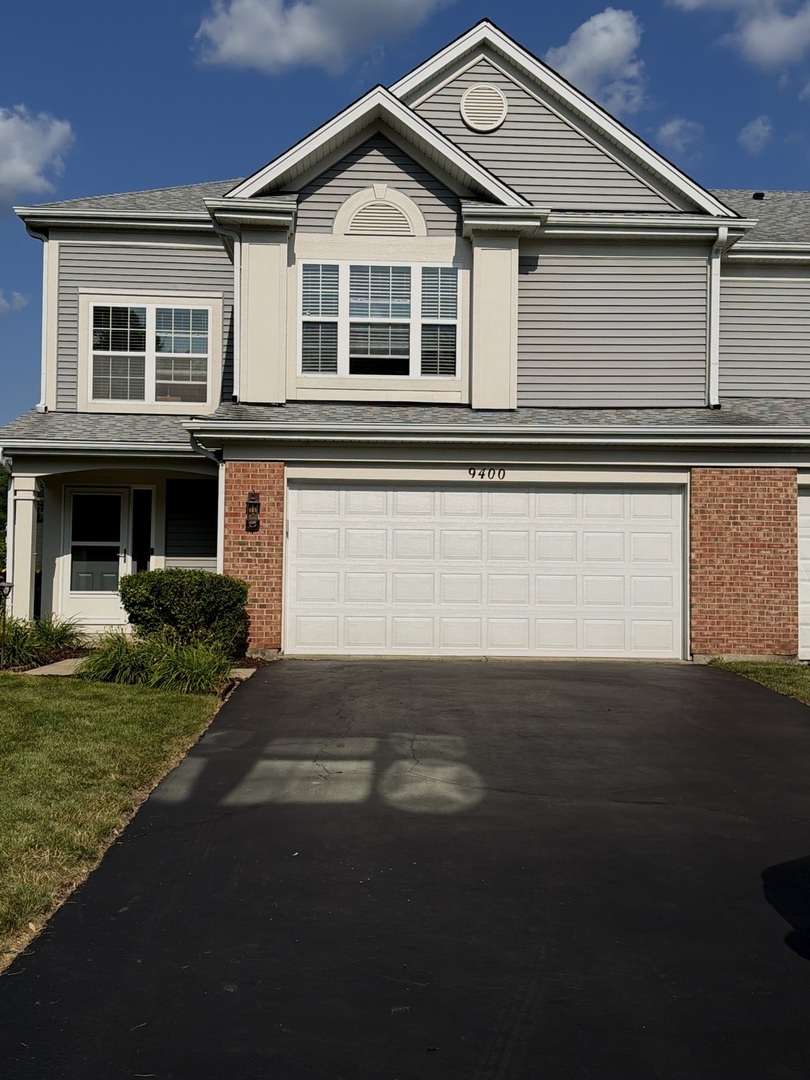 9400 Rainsford Drive, Huntley IL 60142