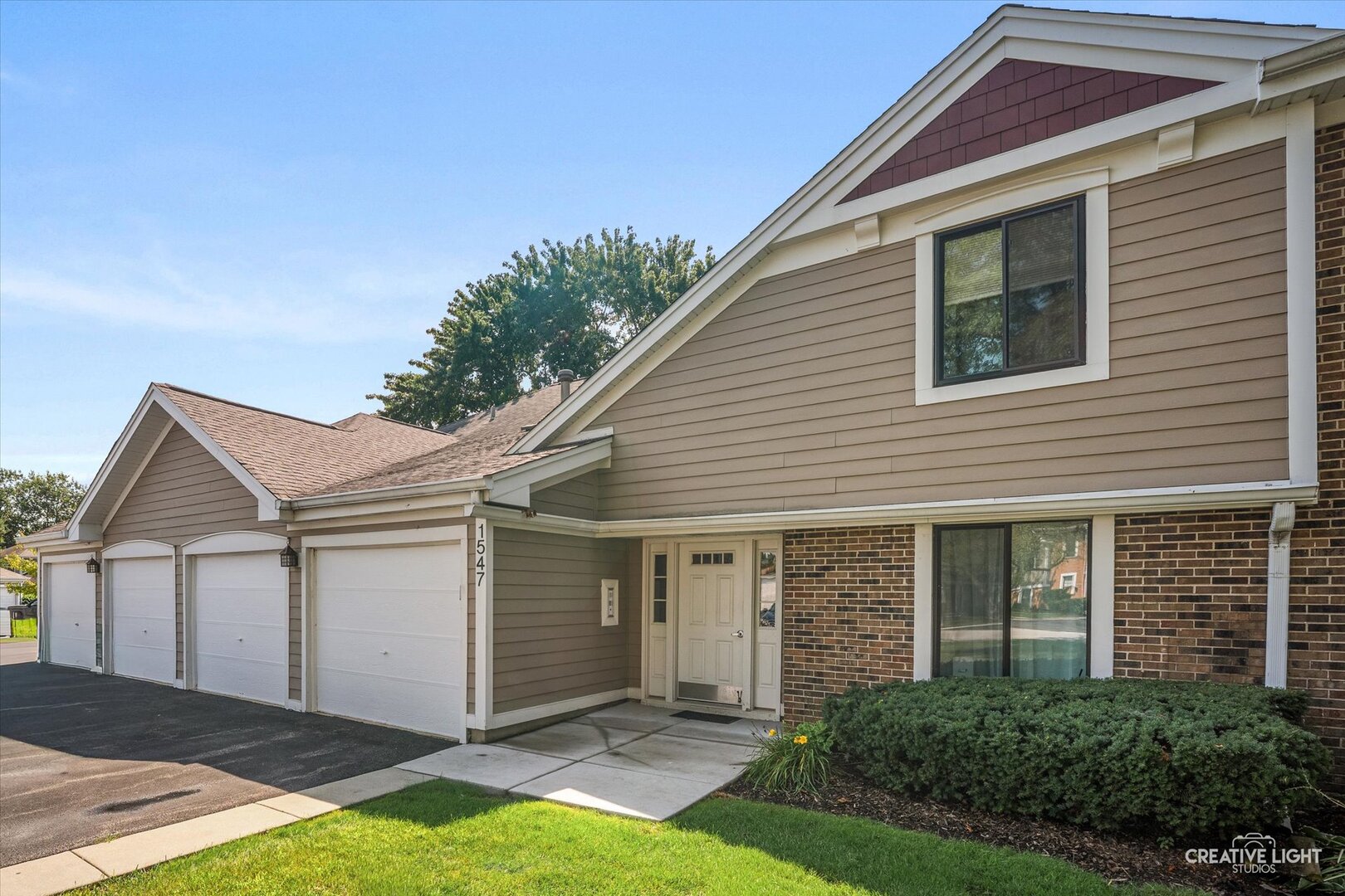 1547 7 Pines Road Unit D-1, Schaumburg IL 60193