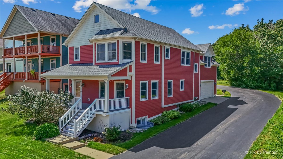 176 S Channing Street, Elgin IL 60120