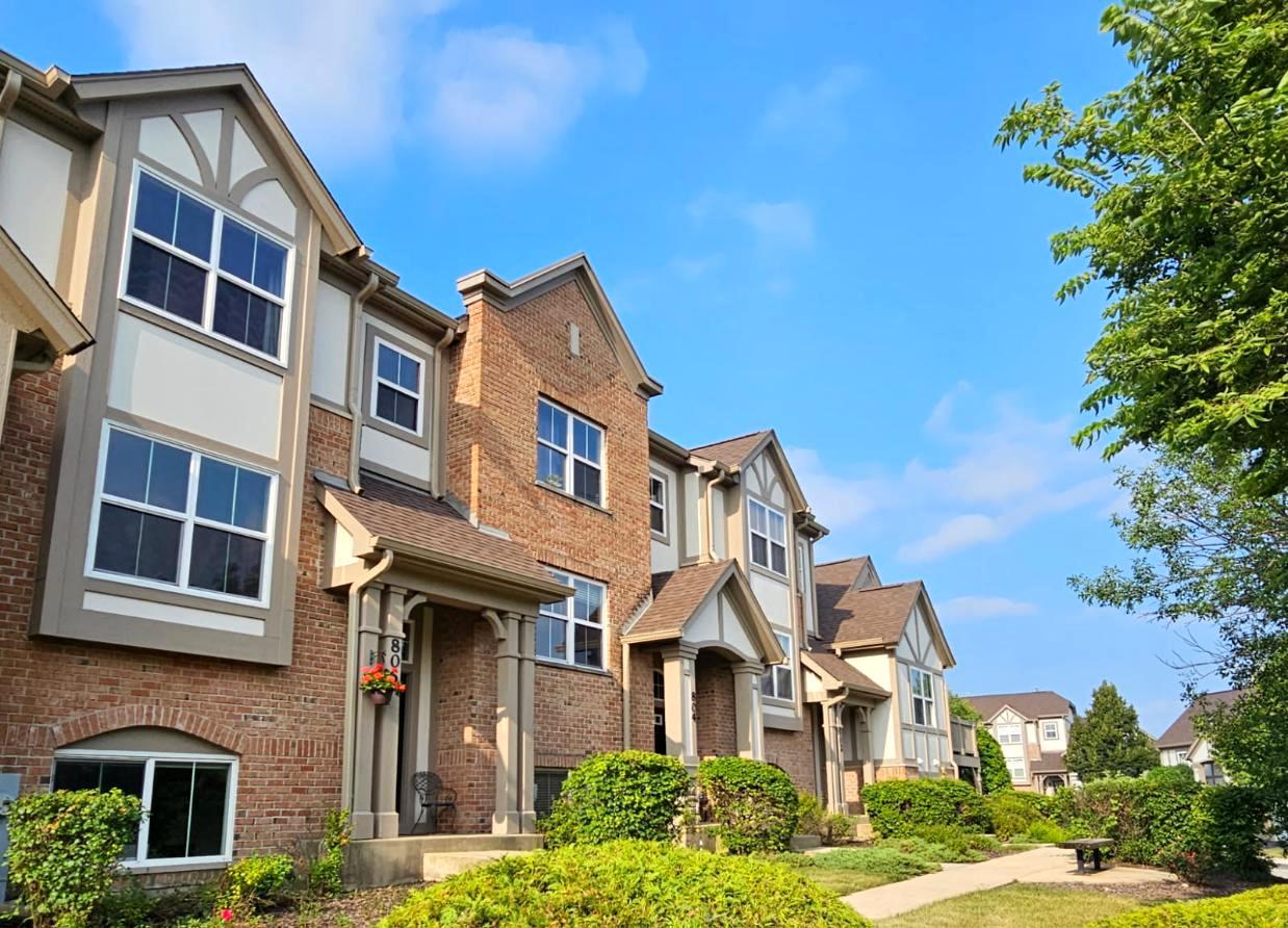 806 June Terrace, Lake Zurich IL 60047