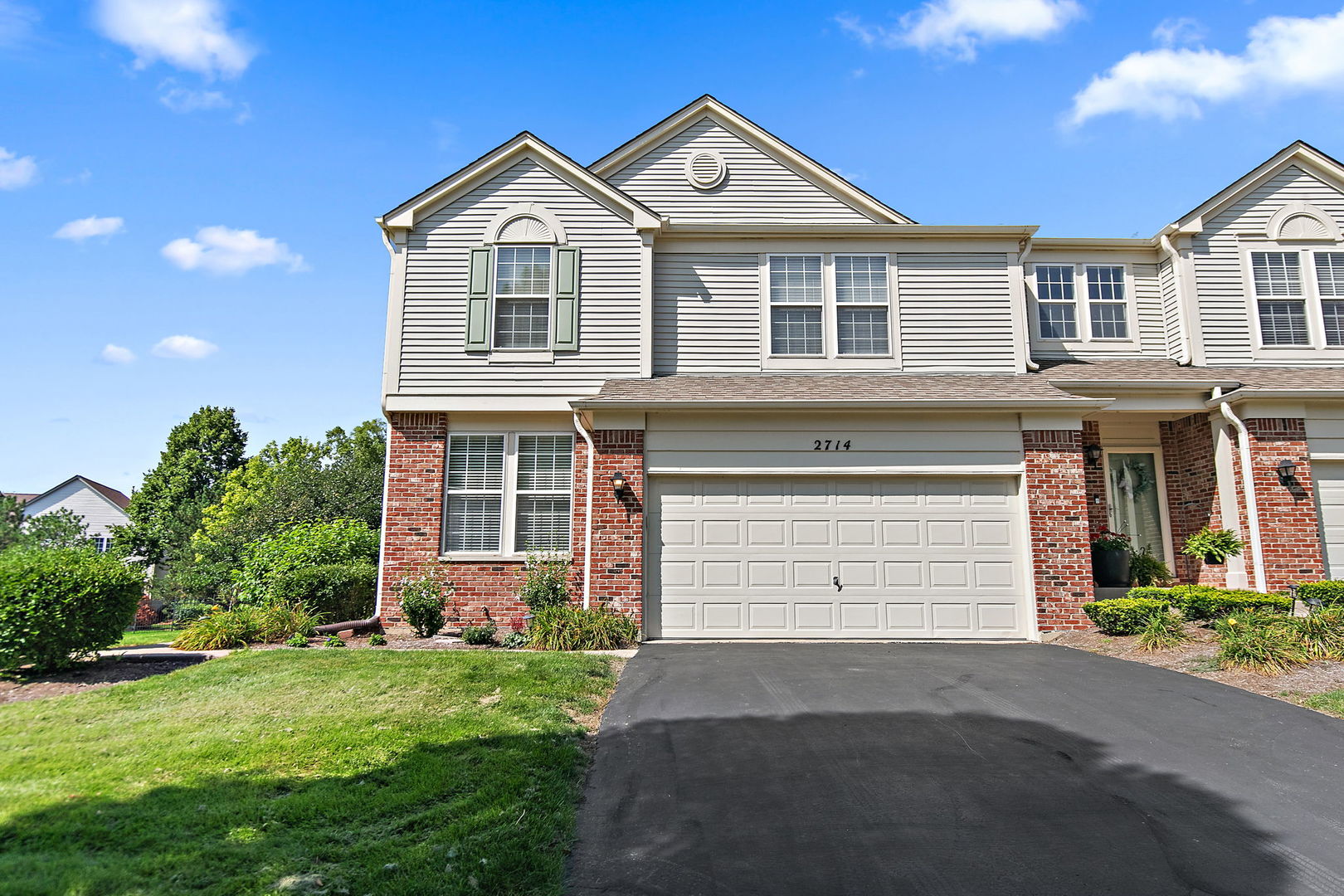 2714 Bay View Circle, Algonquin IL 60102