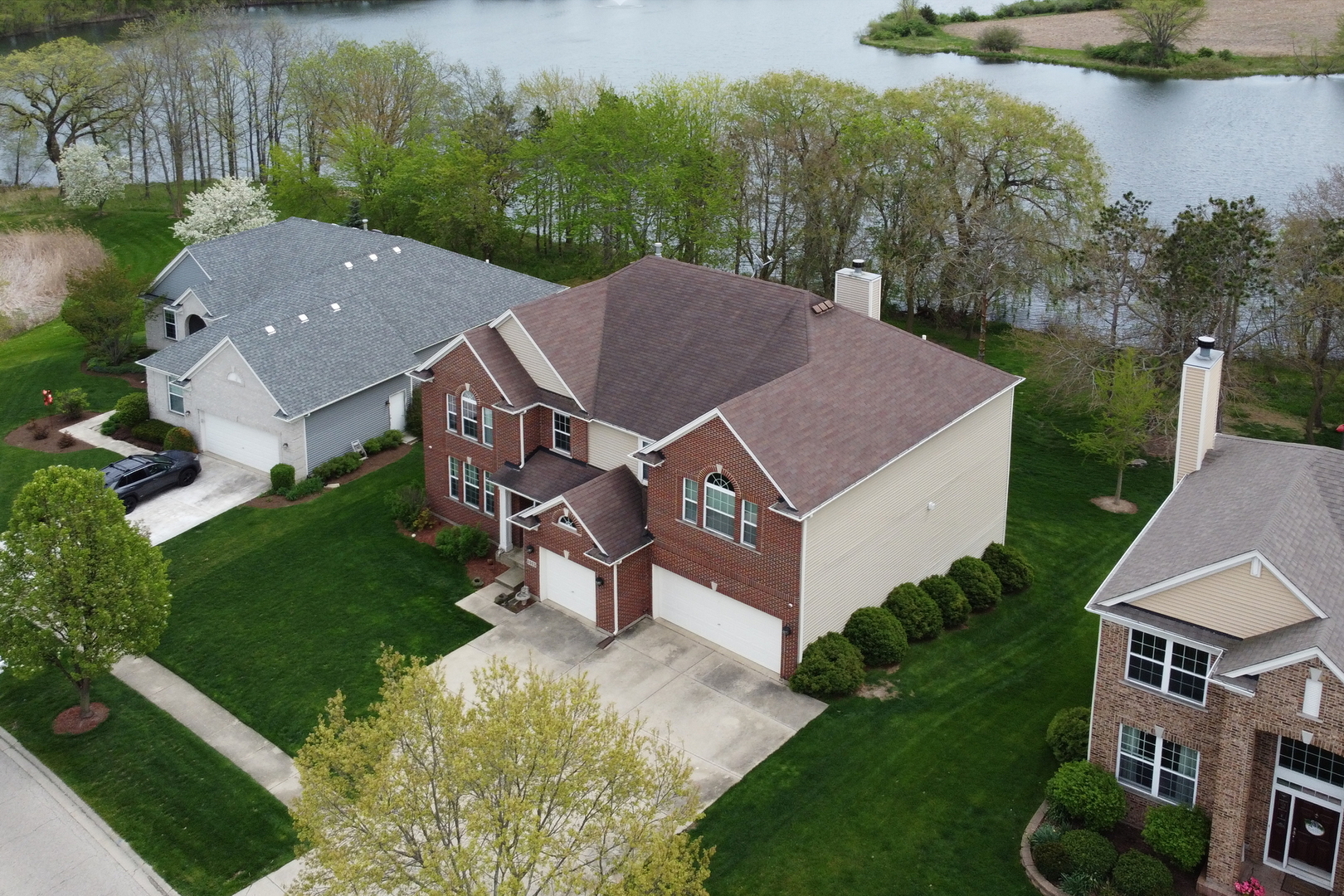 1015 Timber Lake Drive, Antioch IL 60002