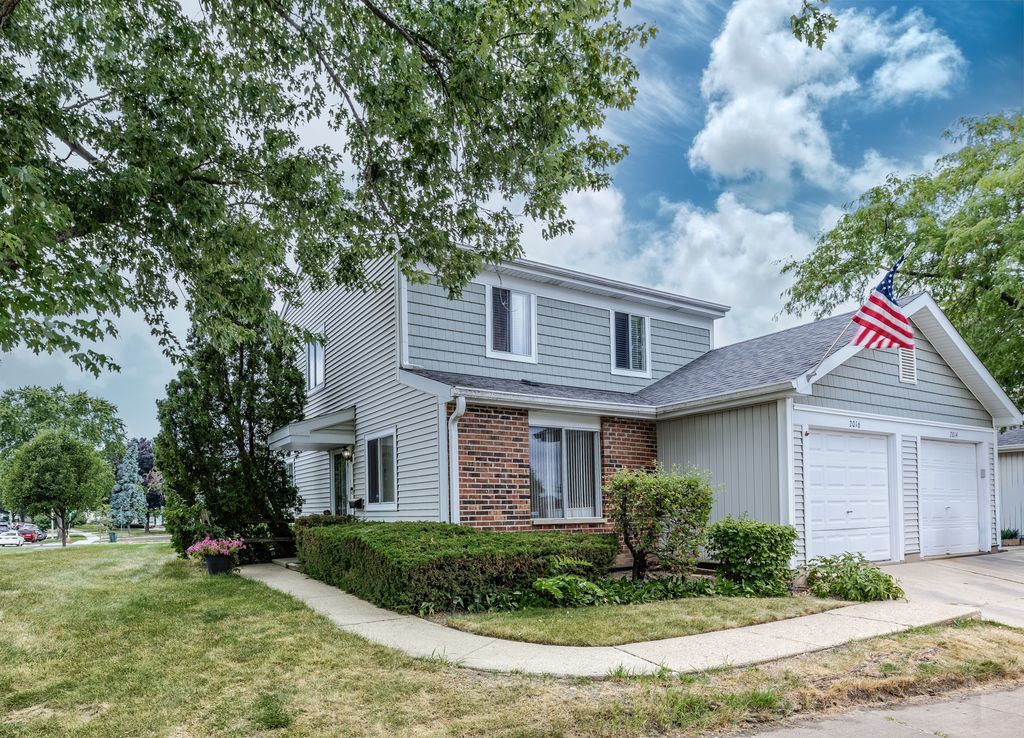 2016 Raleigh Place, Hoffman Estates IL 60169