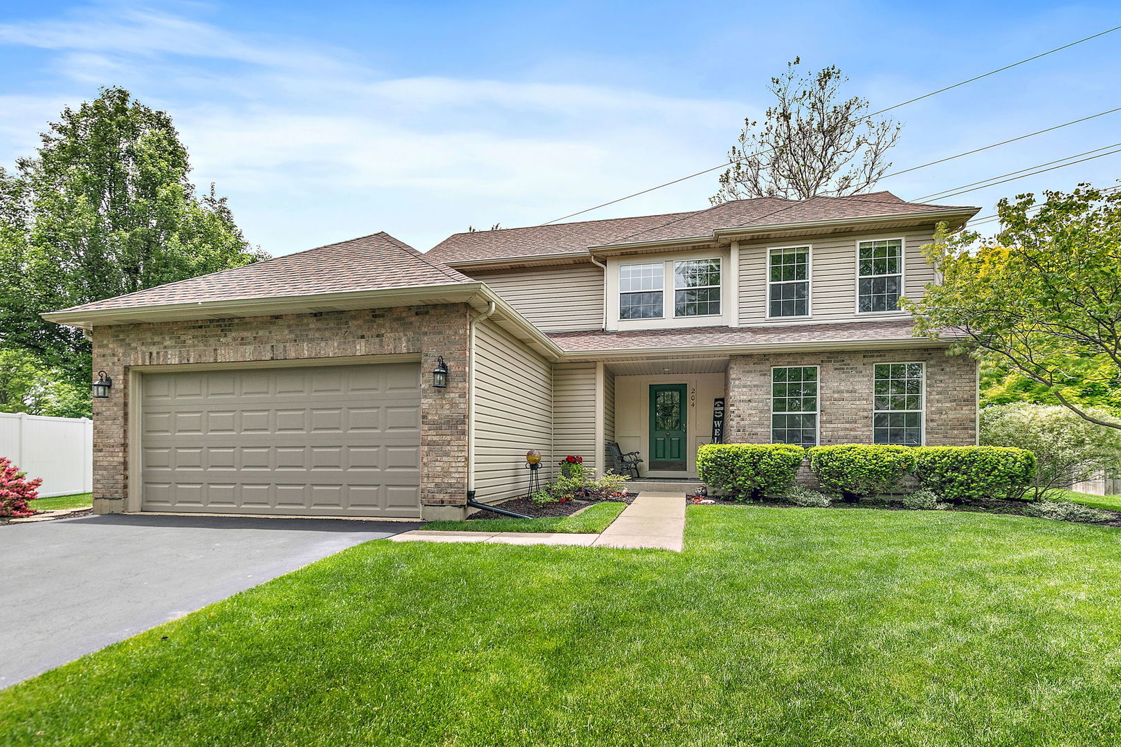 204 Dickens Trail, Elgin IL 60120