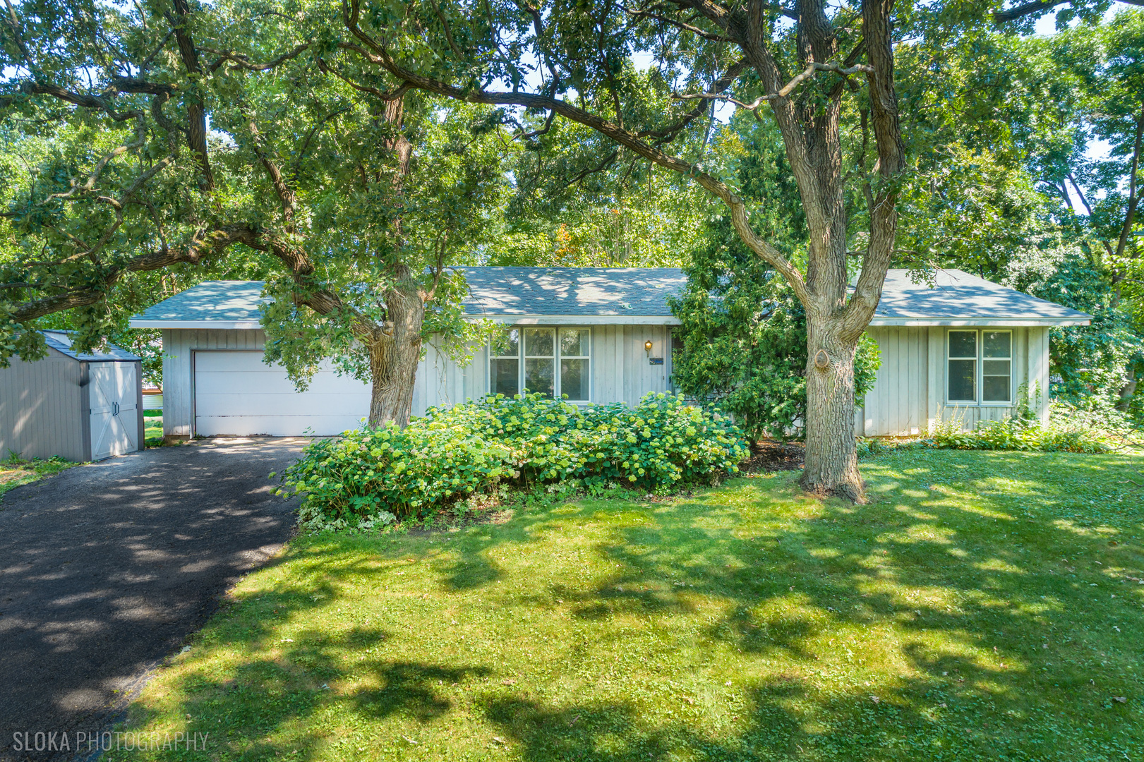 6914 Meadow Drive, Crystal Lake IL 60012