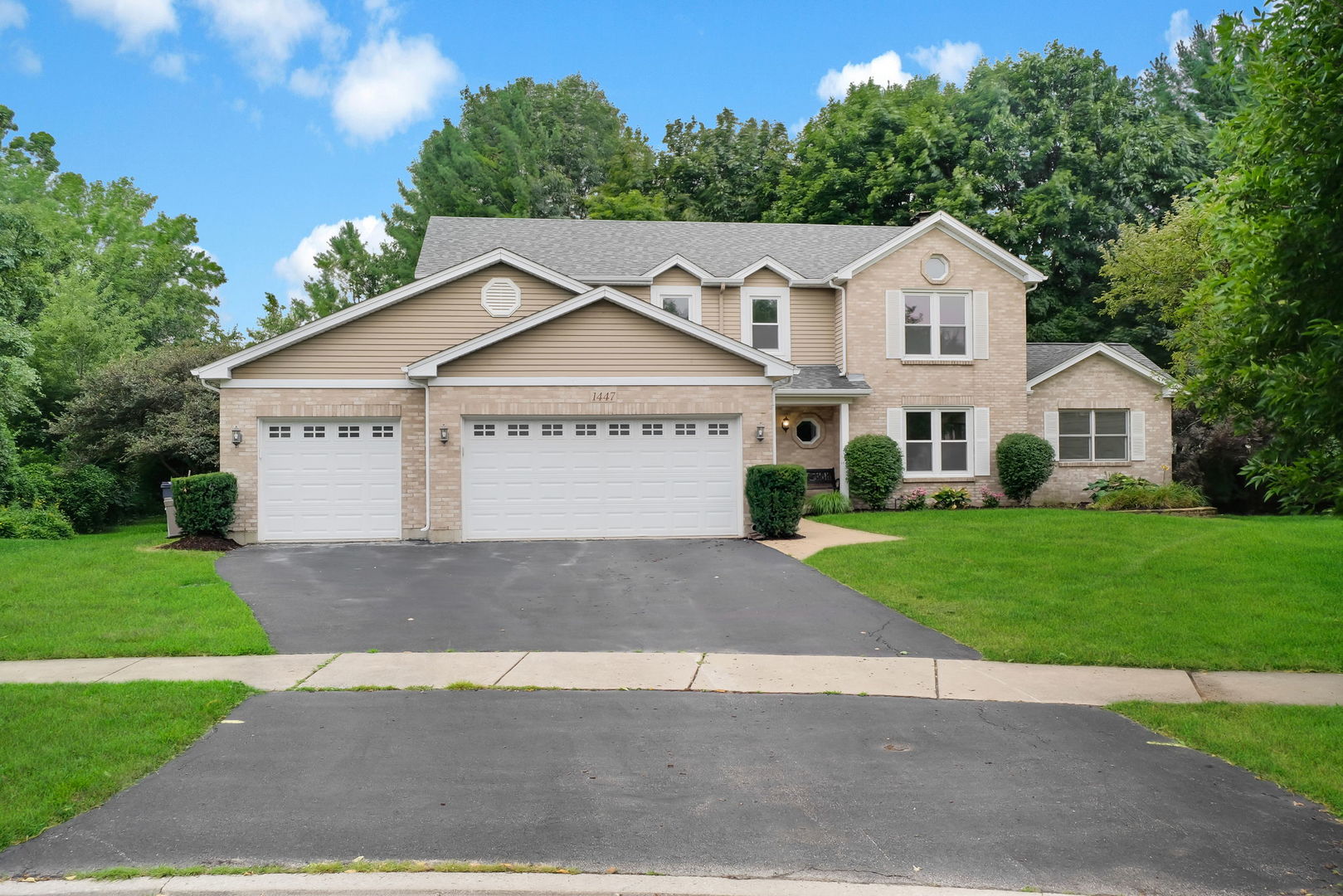 1447 Baldwin Court, Naperville IL 60565