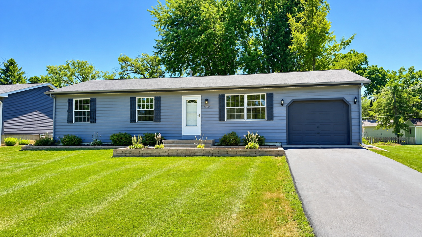 1509 Hickory Street, Mchenry IL 60051