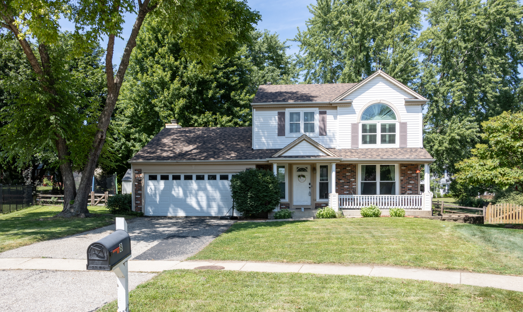 8 Raintree Court, Cary IL 60013