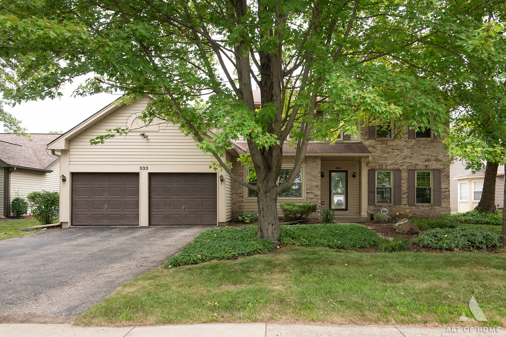 333 BRITTANY Trail, Elgin IL 60120
