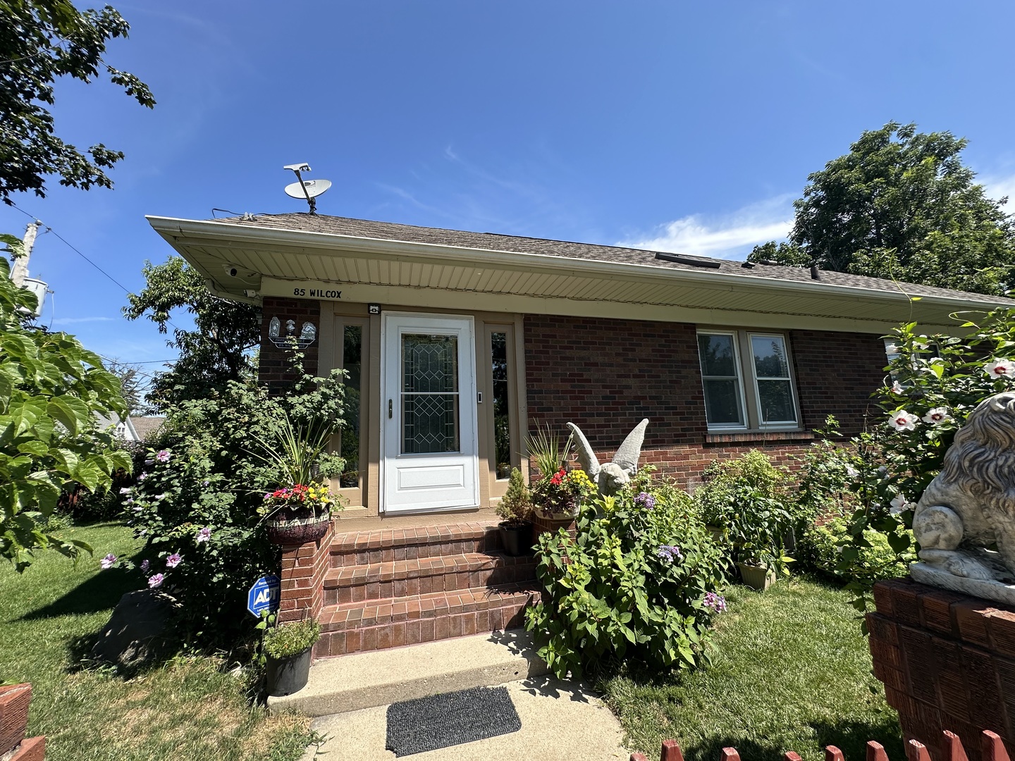 85 WILCOX Avenue, Elgin IL 60123